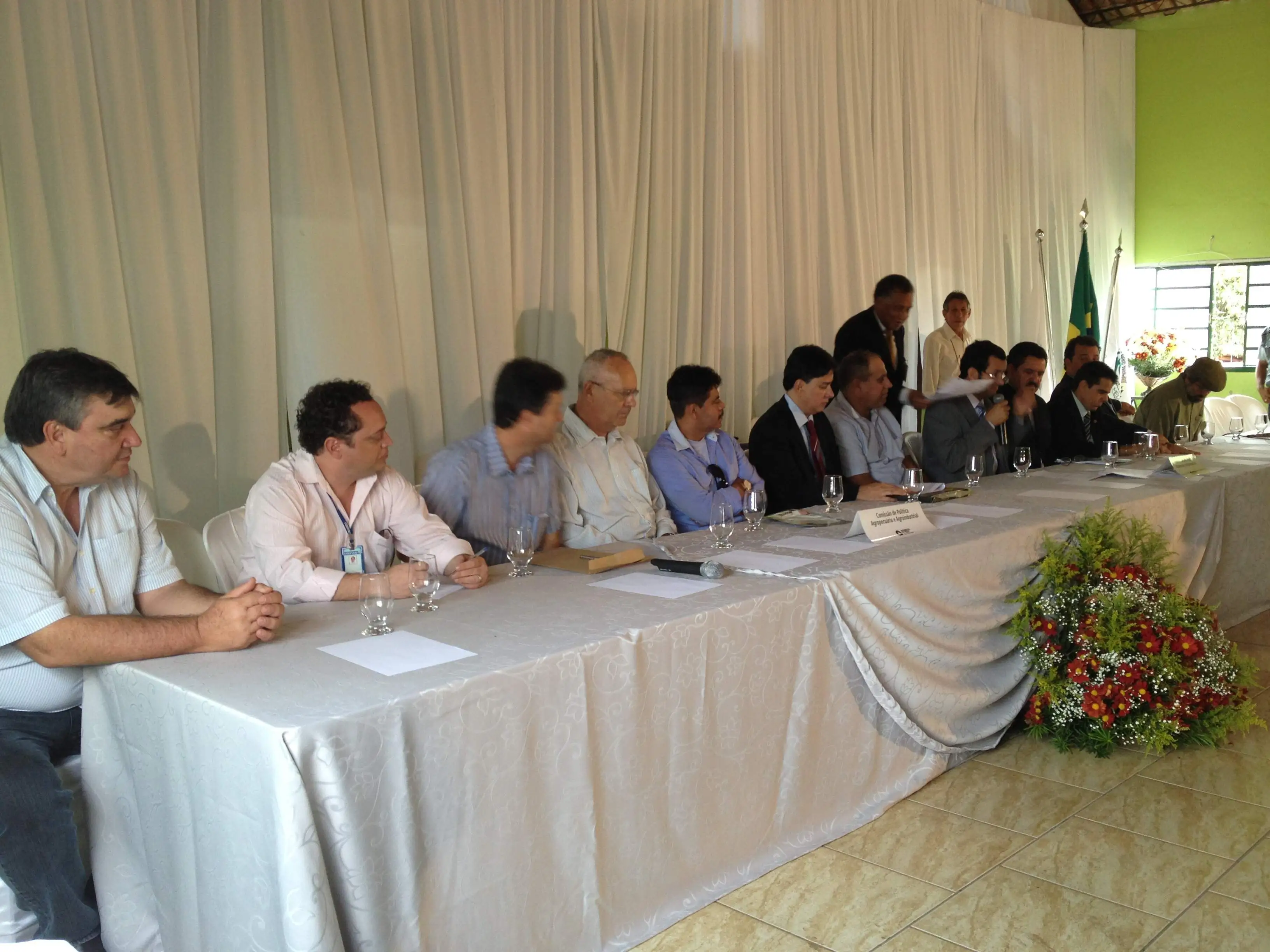 Integrantes da mesa (Foto: Cecilia Fox)