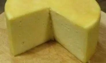 Parmesão à mineira (e bem vestido)