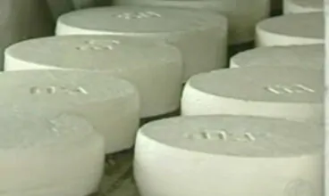 Produtores do queijo canastra em Medeiros, MG, vão ganhar um centro de maturação